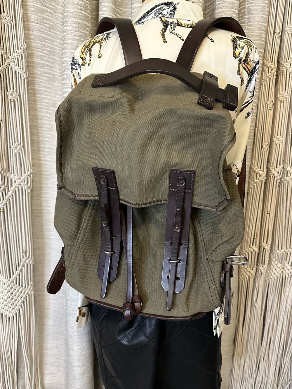 Saddleback Leather Co Olive Canvas &  Backpack Heritage Rucksack